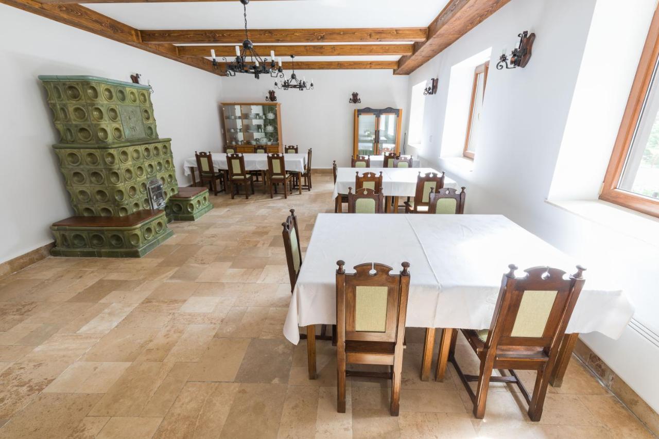Alsovadacs Vadaszhaz Panzio Sutto Exterior photo